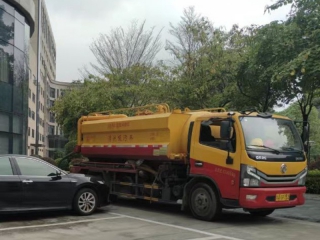 小車清理化糞池4